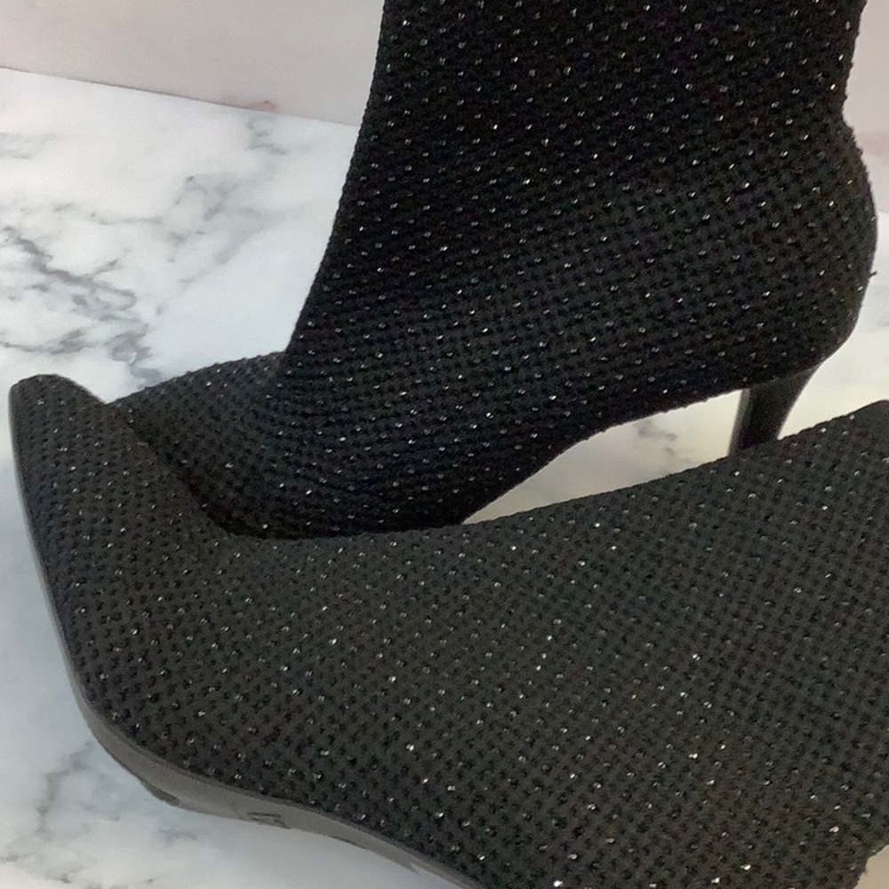 New Mia Stretchy Spiked Heel Ankle Boot Black Size 6.5